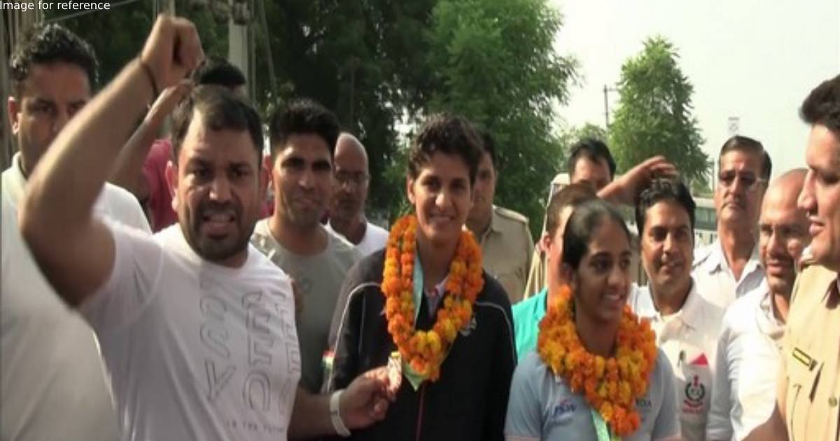 Indian boxers receive warm welcome in Haryana after successful CWG 2022 campaign